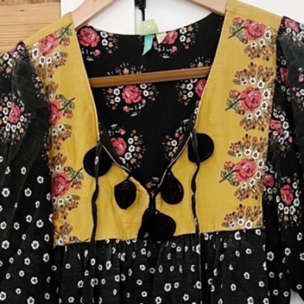 Farm Rio Intarsia Boho Patchwork Peasant Top - Picture 7 of 7